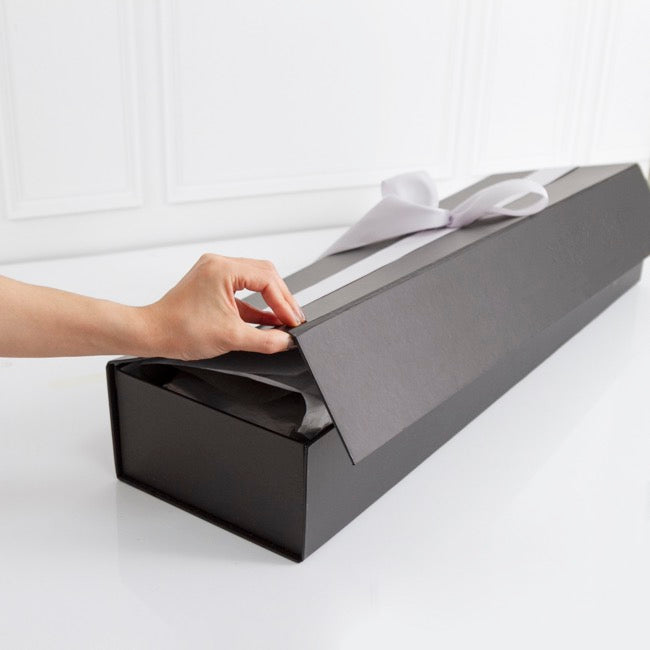 Rose Box Magnetic Lid Flat Pack Dozen Black 1200gsm