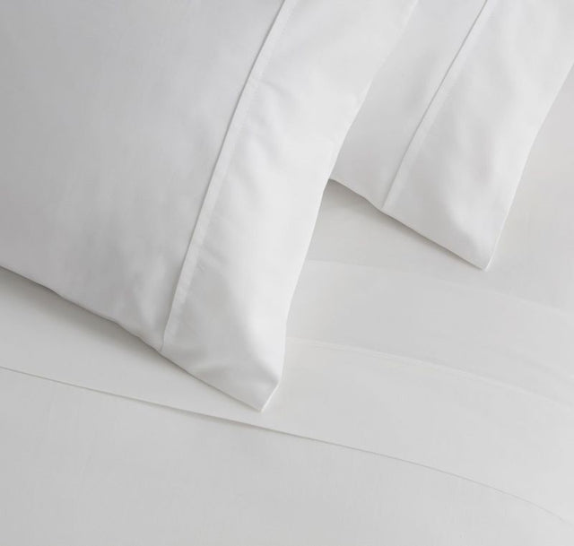 Luxurious Baksana 500TC Sateen Cotton Sheet Set in White, California King, for a soft and silky sleep.