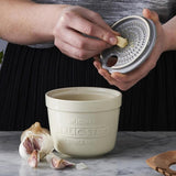 Mason Cash Garlic Store & Grater 12x10cm